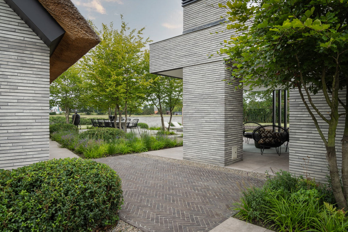 Lucid Luxury Garden