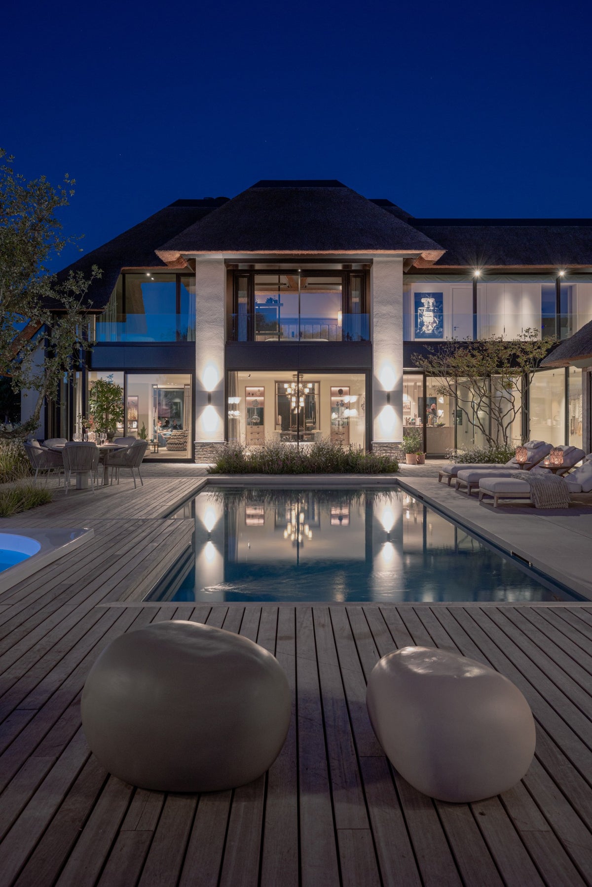 Cozy Ibiza Meets Robust