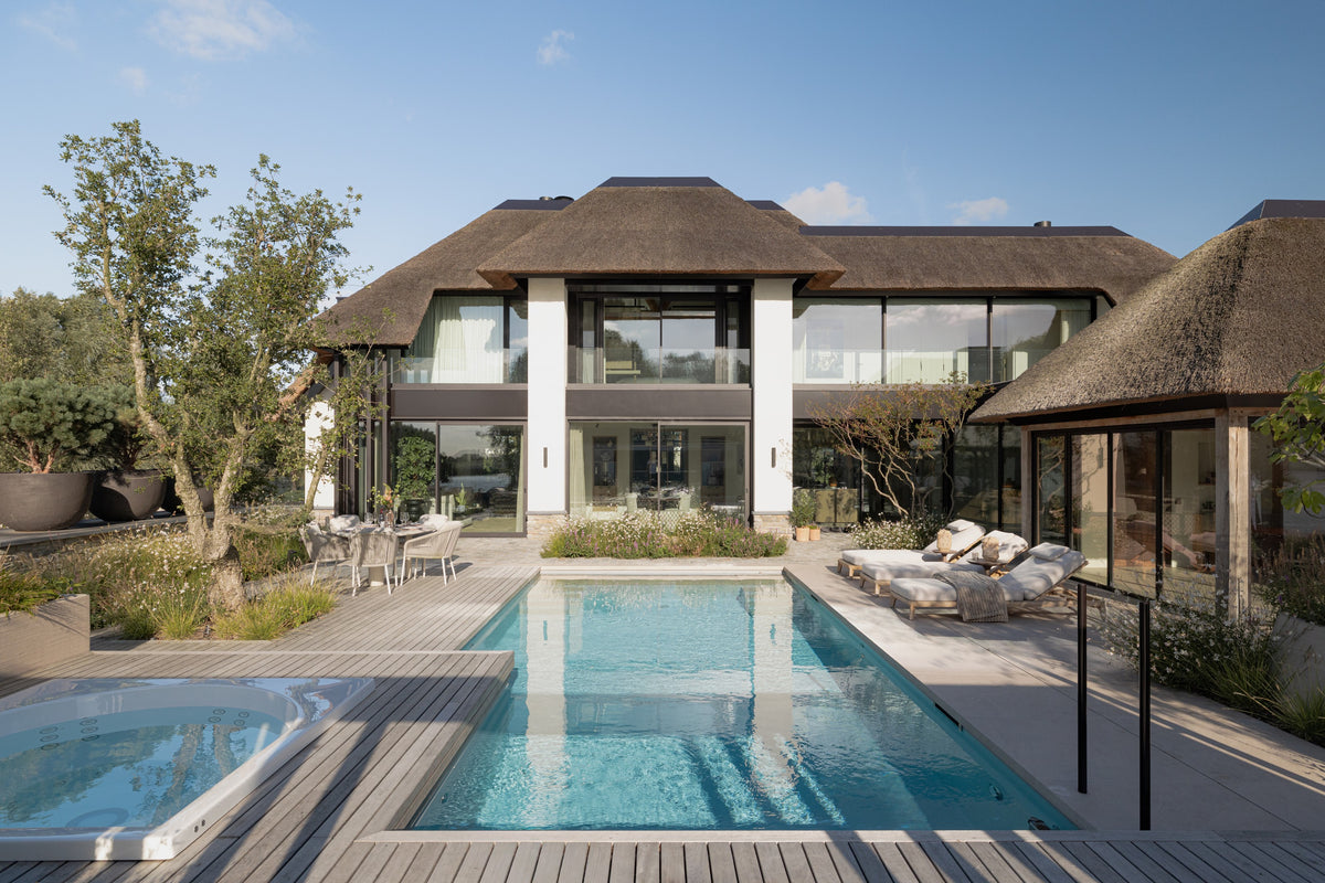 Cozy Ibiza Meets Robust