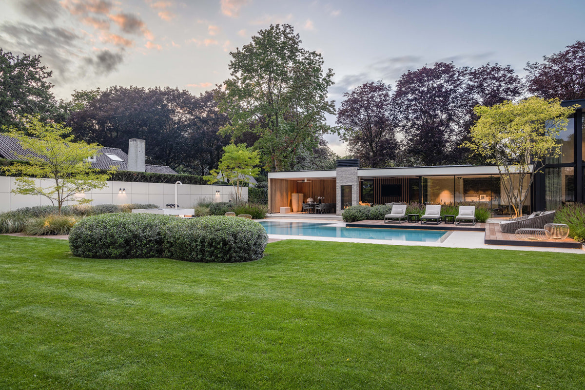 Exclusive Villa Garden