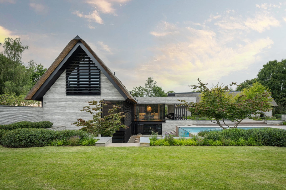Lucid Luxury Garden
