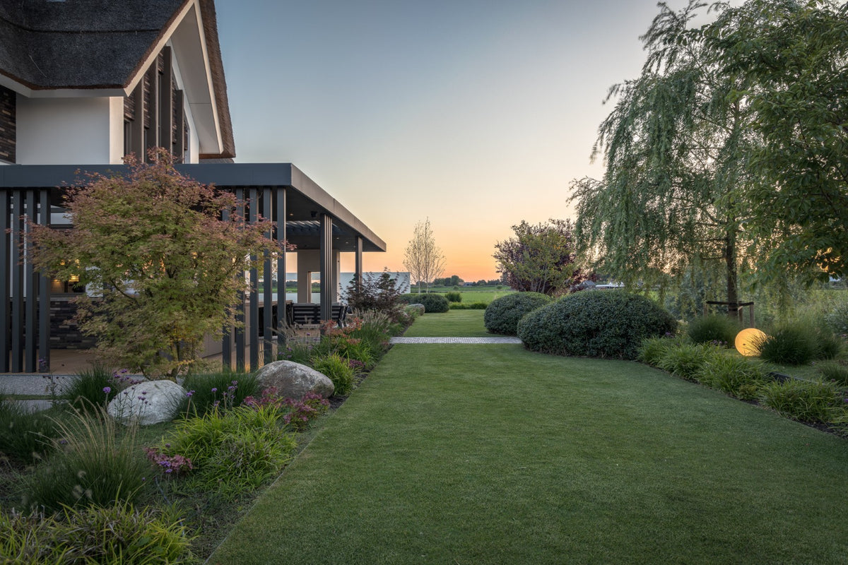 Oriental Luxury Garden