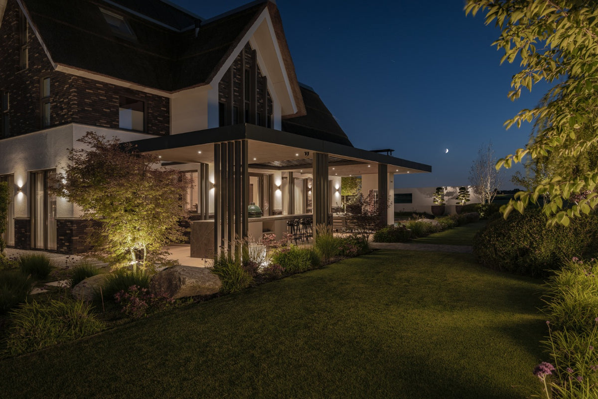 Oriental Luxury Garden